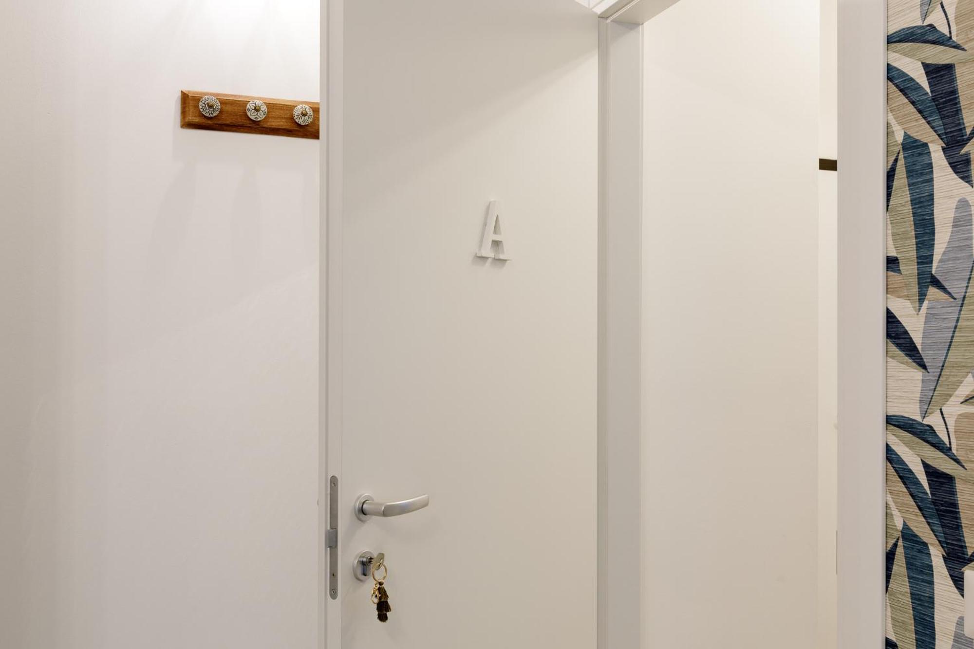 Pieno Centro Di Milano Per Gruppi, Famiglie E Viaggi Di Lavoro Apartment Exterior photo